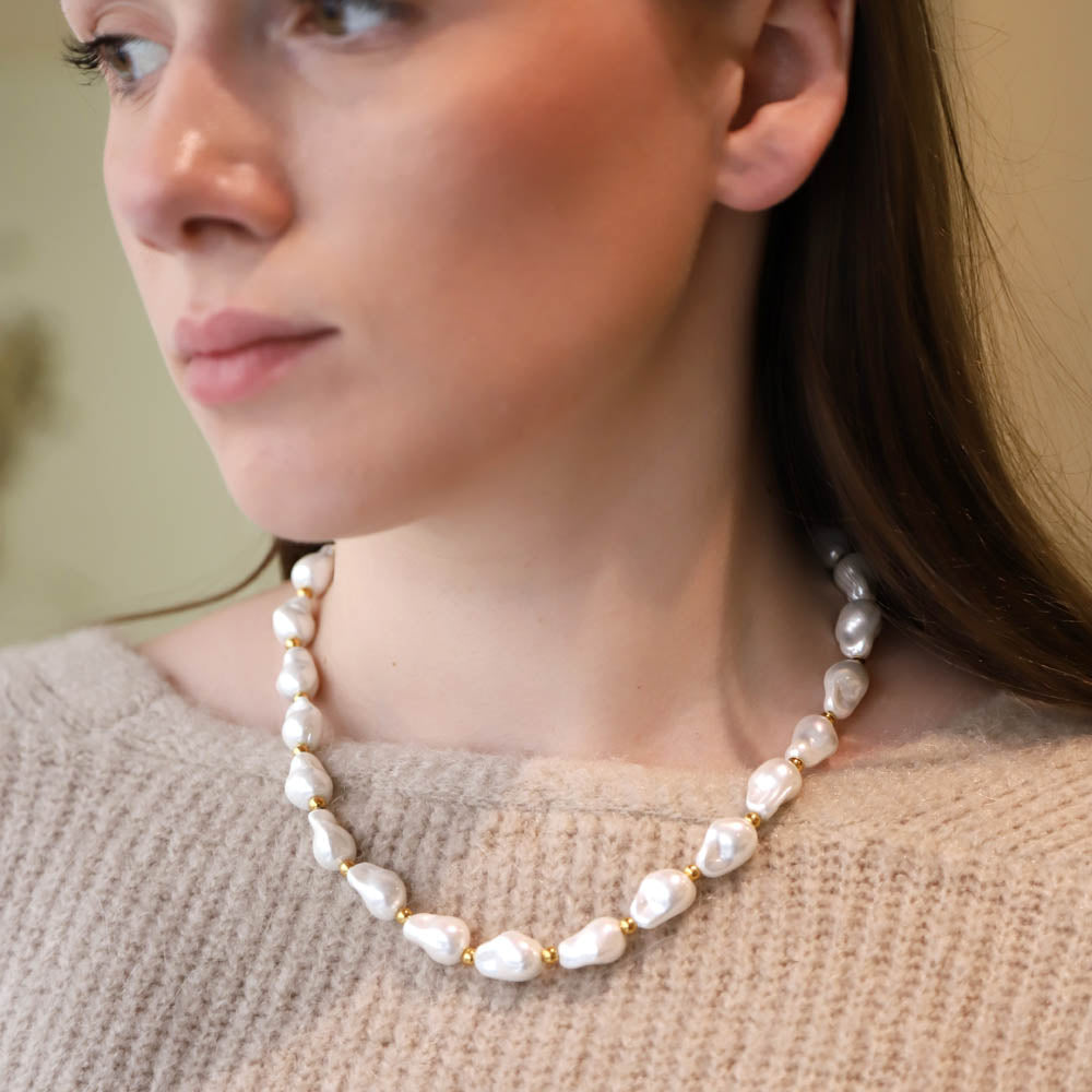 Syndra Pearl Necklace