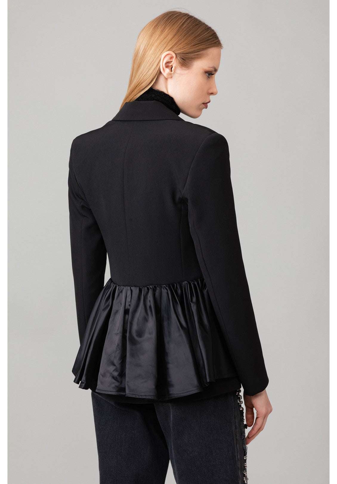 Gaelle PARIS - Сака - Black Logo Blazer - Love|Labels