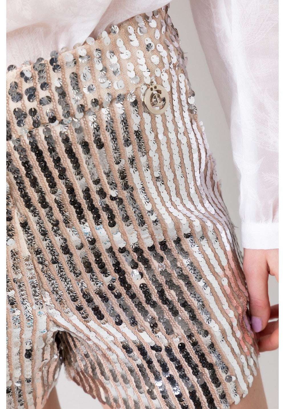 Gaelle PARIS - Шорти - Gold Sequins Shorts - Love|Labels