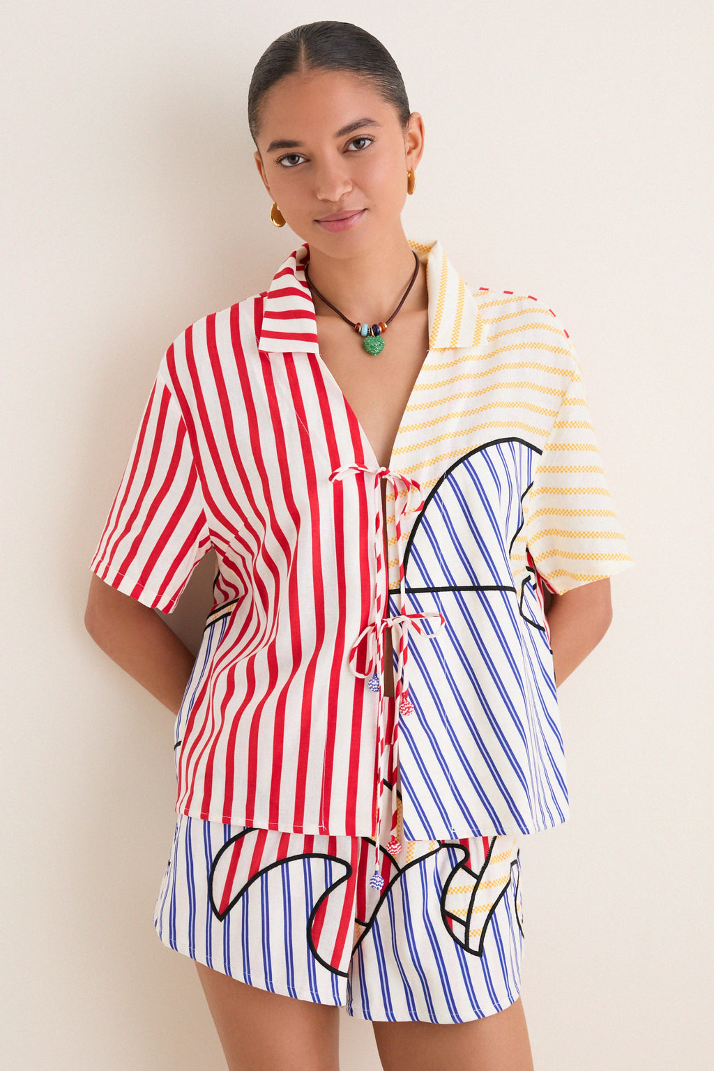 Navy Stripes Off-White Set