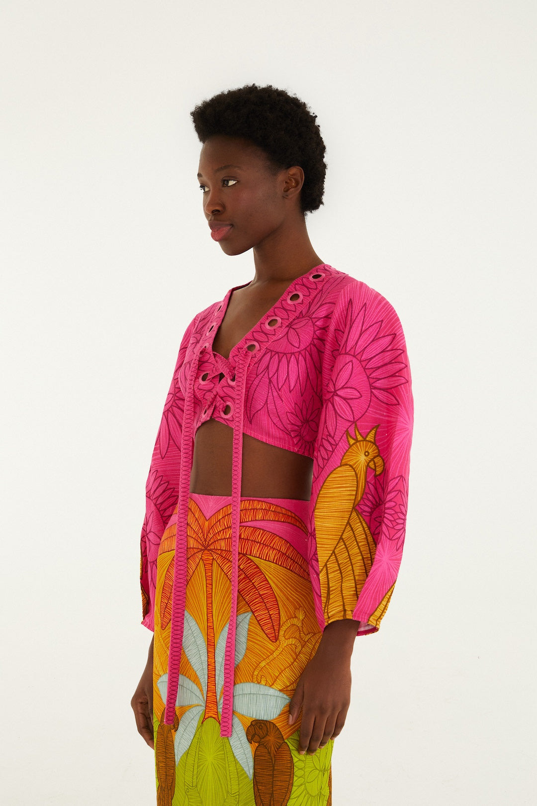 Parrots Linen Crop-Top