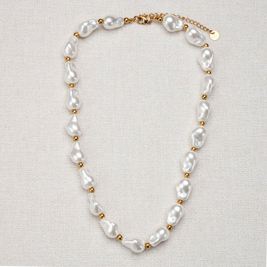 Syndra Pearl Necklace