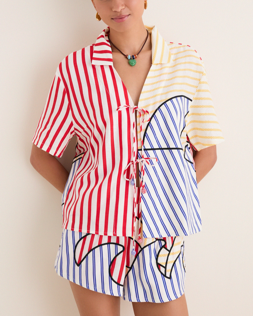Navy Stripes Off-White Set