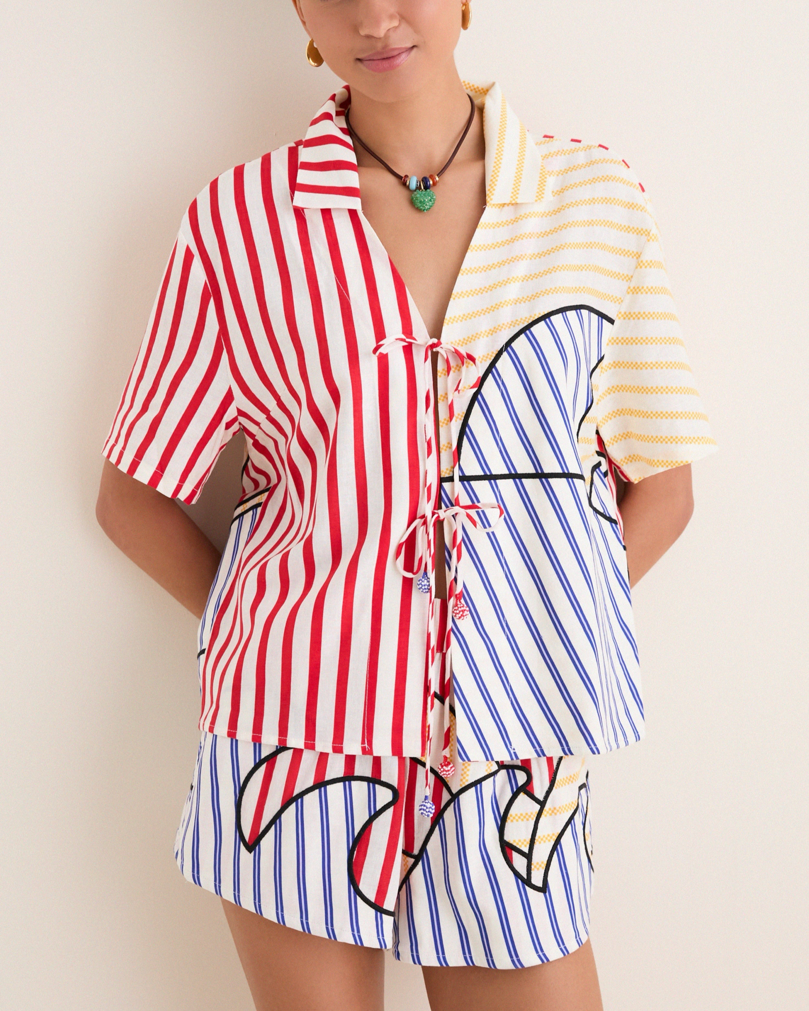 Navy Stripes Off-White Set