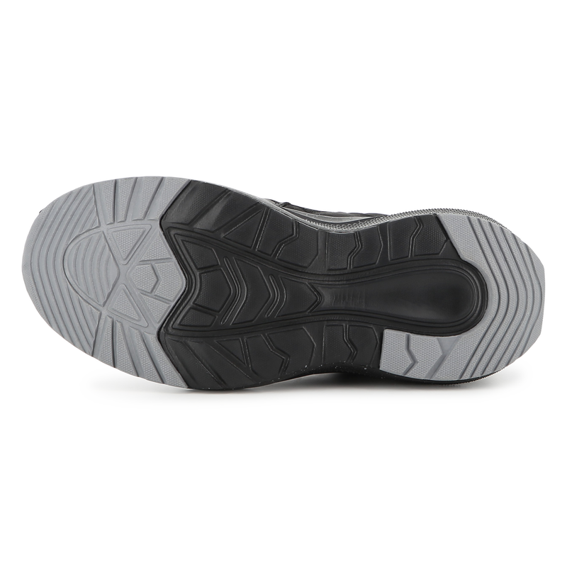 Black Sneakers