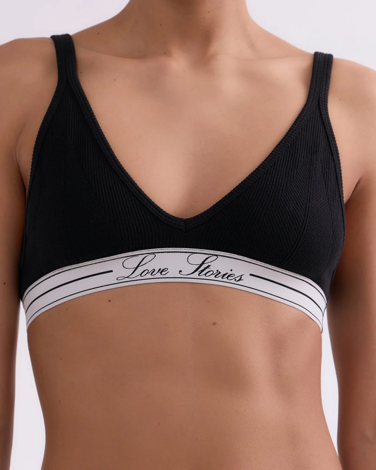 Posey Black Stylish Sporty Bralette