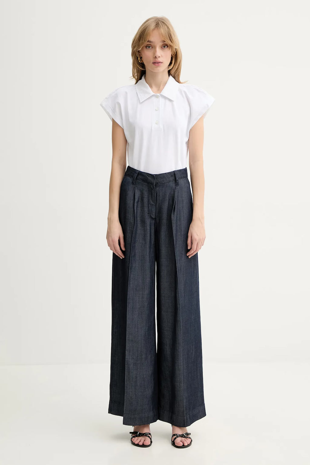 White Collar T-Shirt