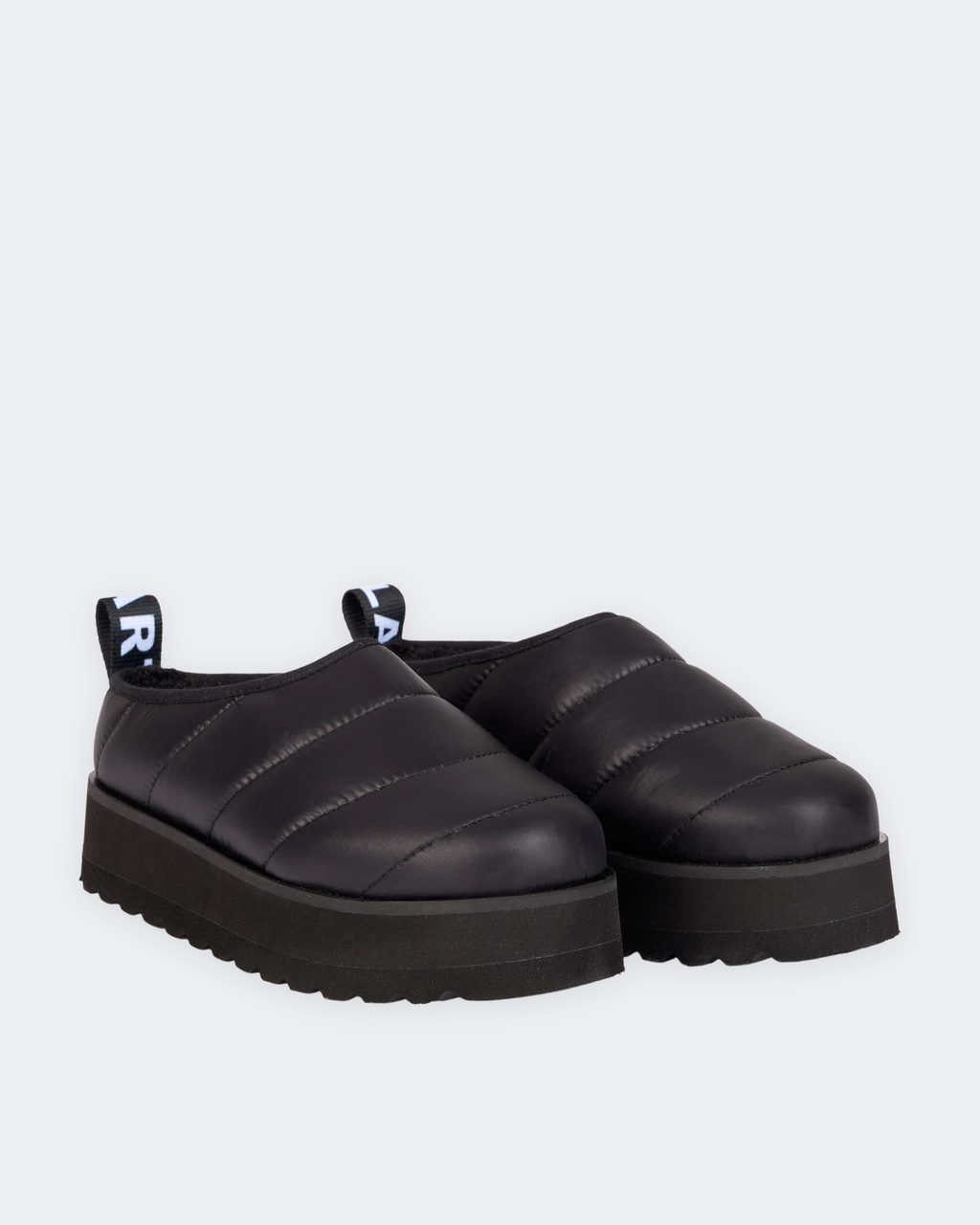 Черни капитонирани обувки без връзки за дете
