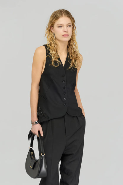 Lidia Vest