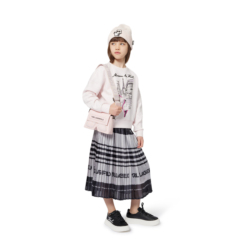 Long-Sleeved Sweatshirt