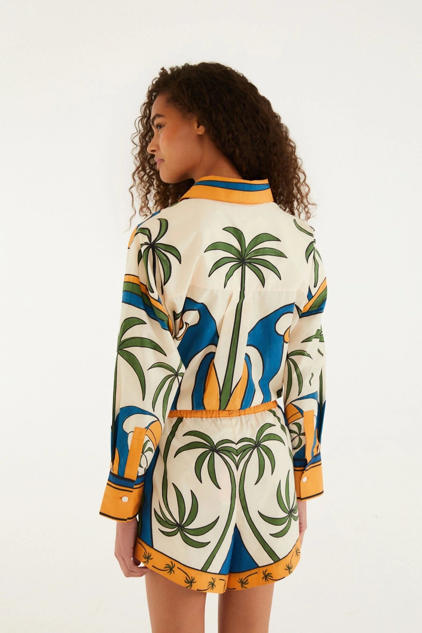Multicolor Tropical Graphic Set
