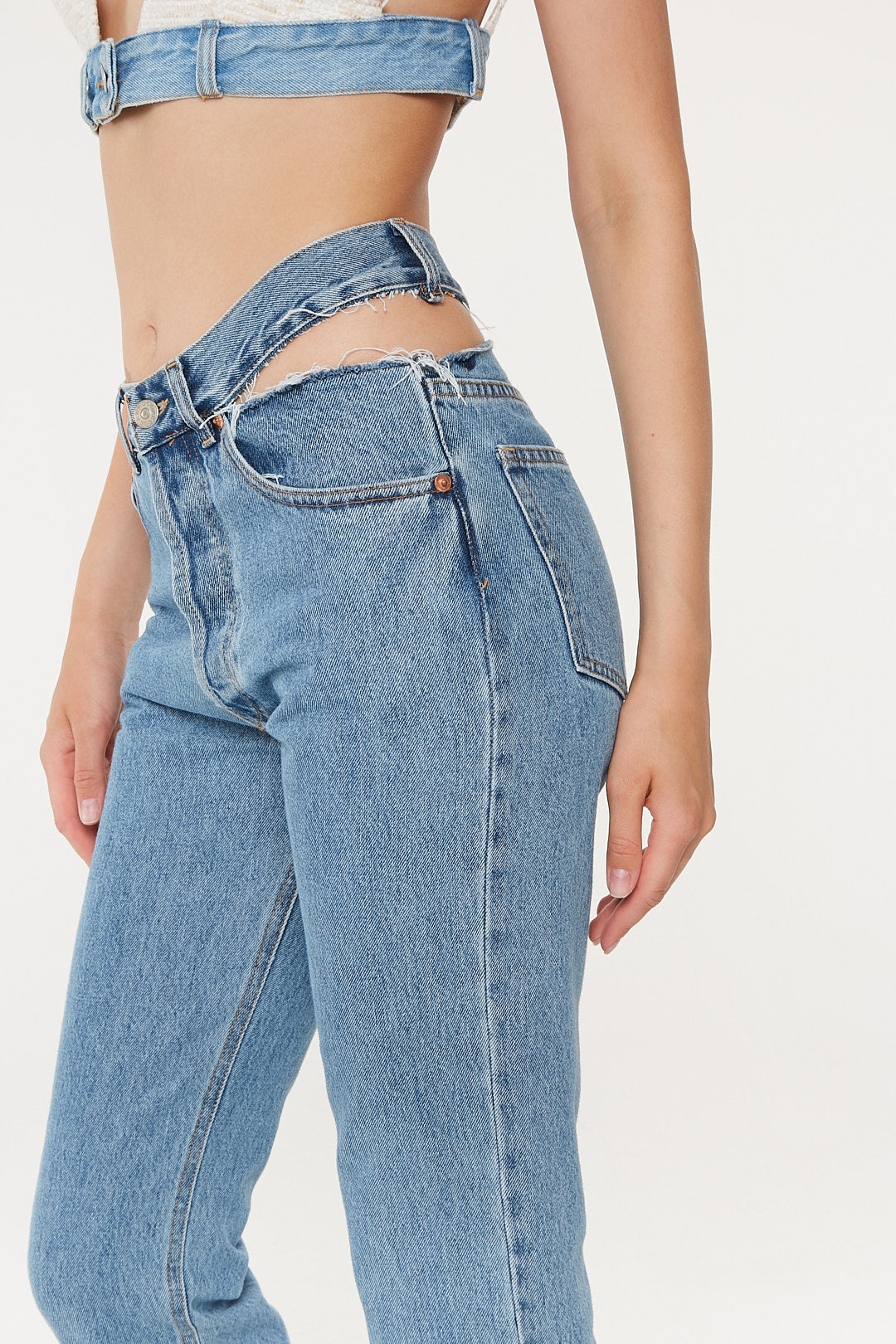 Straight Cut Out Jeans