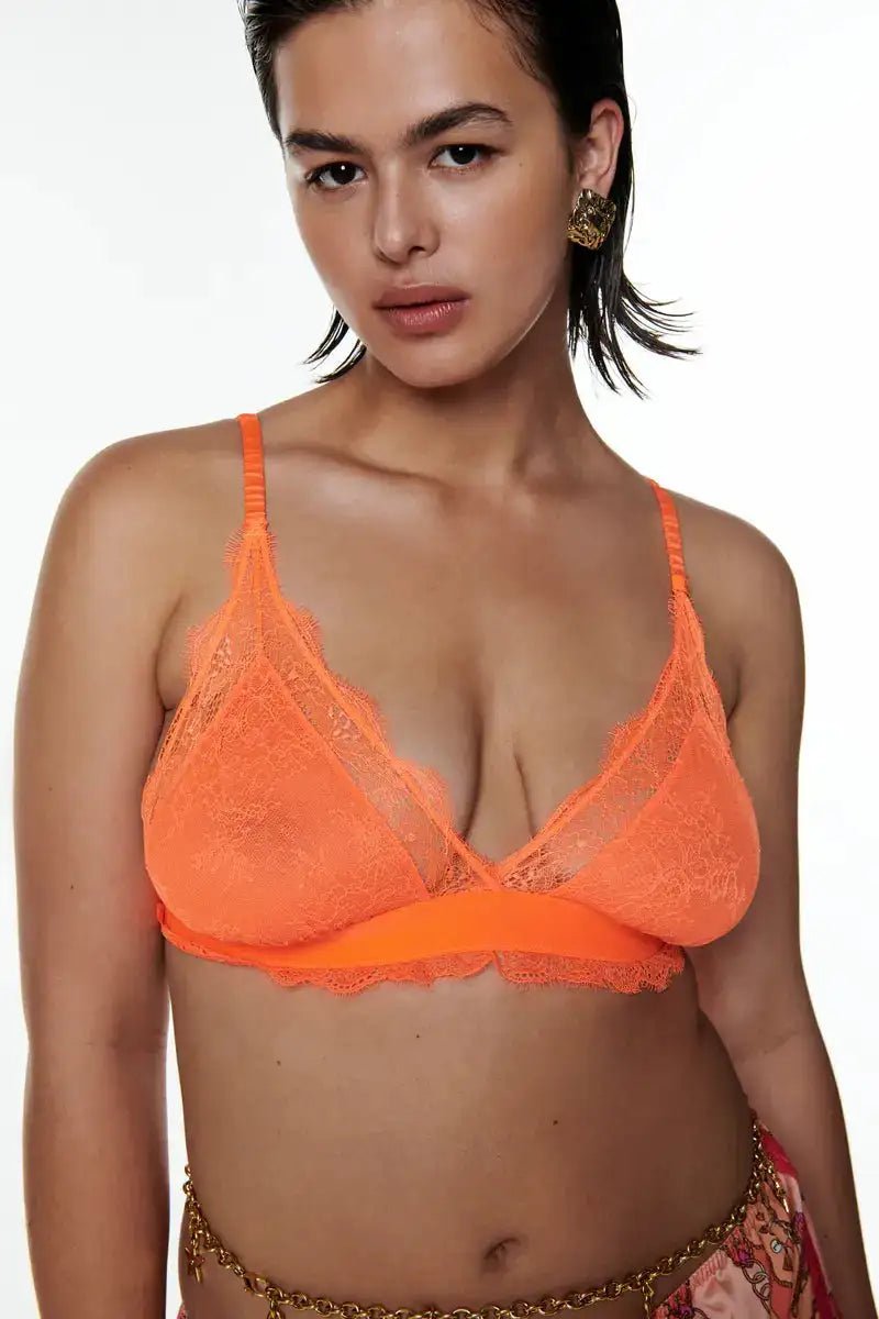 Love Stories Intimates - Бельо - Сутиени - Love Lace Delicate Triangle Bralette - Love|Labels
