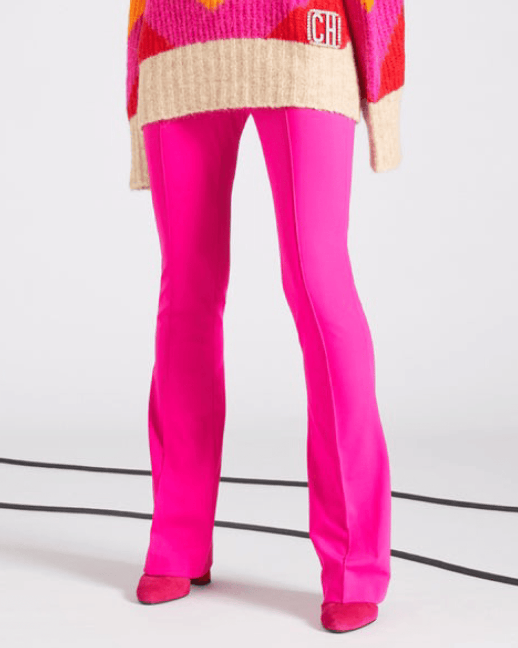 CIRCUS HOTEL - Панталони - Flared Fuxia Trousers - Love|Labels