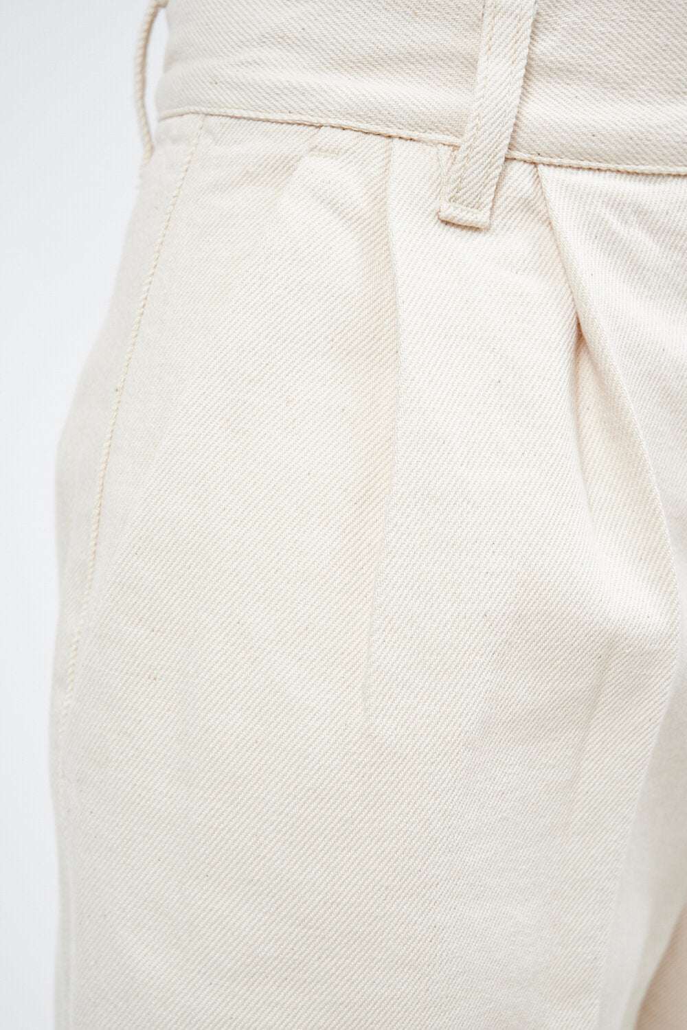 FORTE DEI MARMI COUTURE - Шорти - Ecru Bermuda Shorts - Love|Labels